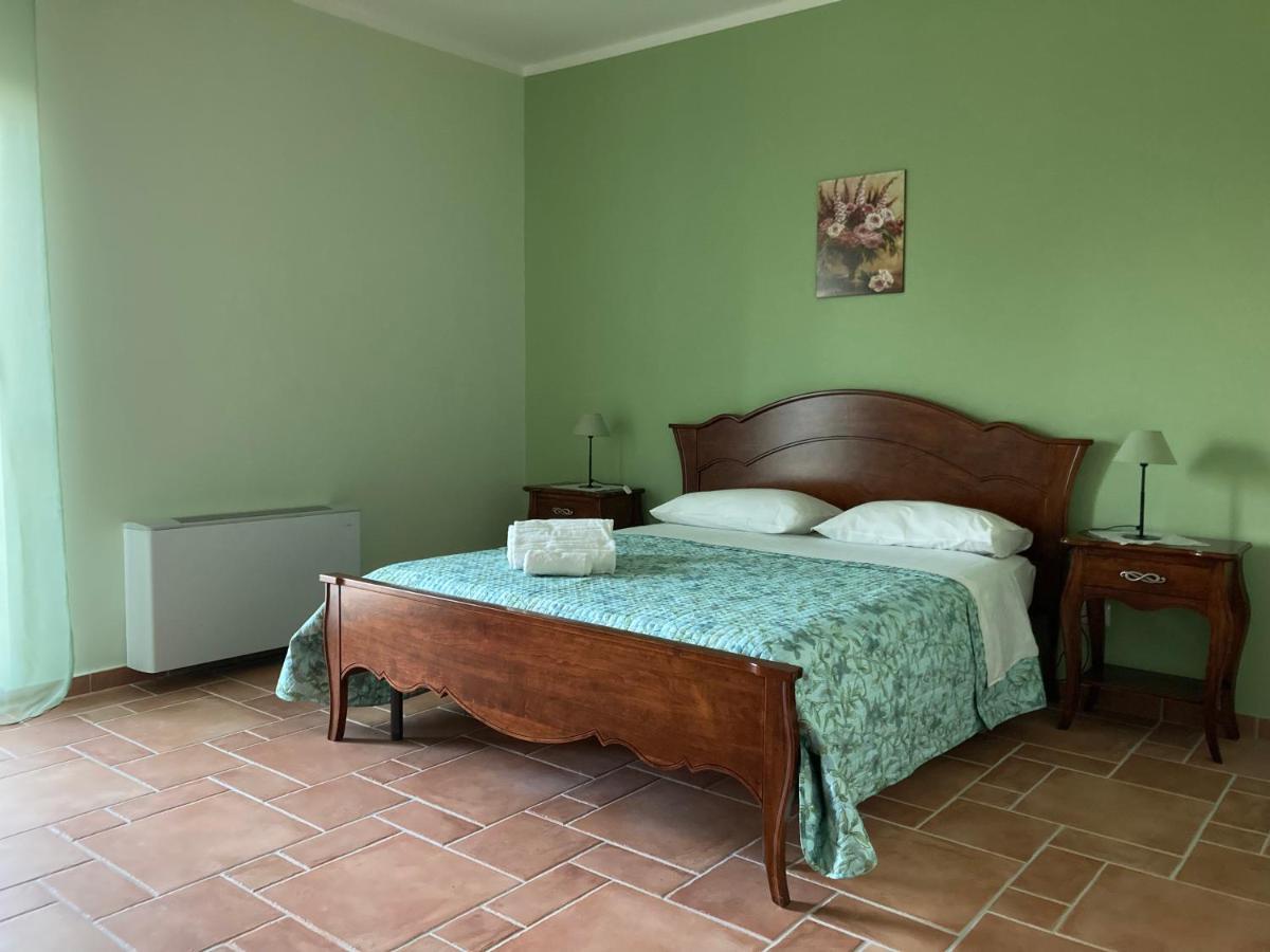 Agriturismo Tenuta Della Madama Venticano Екстер'єр фото