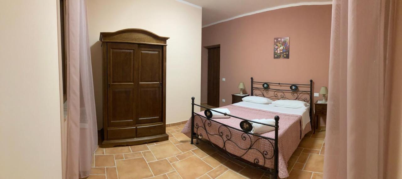 Agriturismo Tenuta Della Madama Venticano Екстер'єр фото
