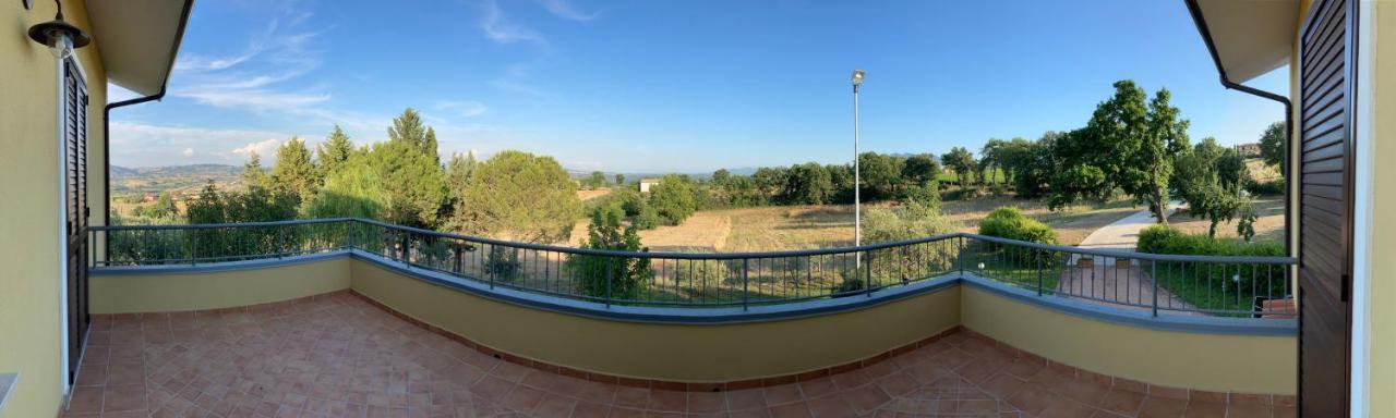 Agriturismo Tenuta Della Madama Venticano Екстер'єр фото